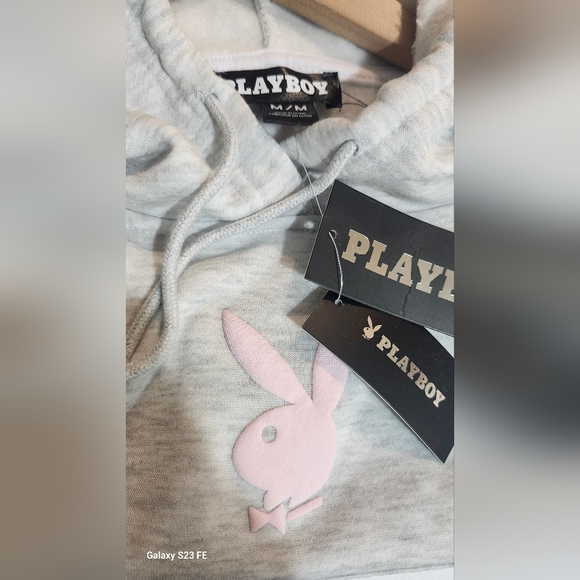 Sweatshirt - Picture 1 of 5